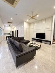 Serangoon Garden Estate (D19), Terrace #638111571